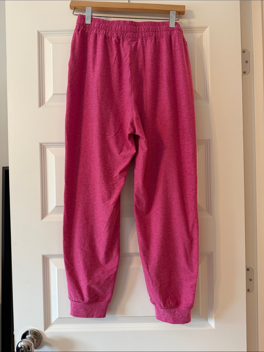 Peloton Women’s Pink Dream blend Jogger - Picture 3 of 6
